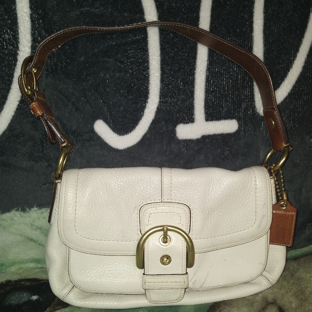 Vintage Coach Purse, Ivory exterior with gold interior